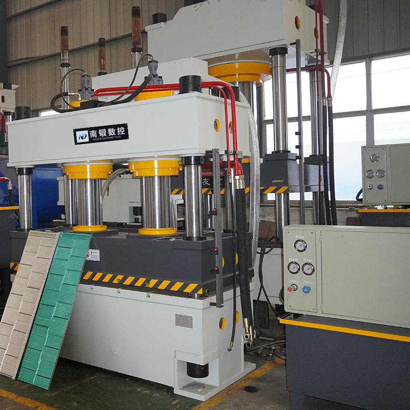 方格瓦七波瓦金屬成型油壓機(jī)315噸四柱液壓機(jī)