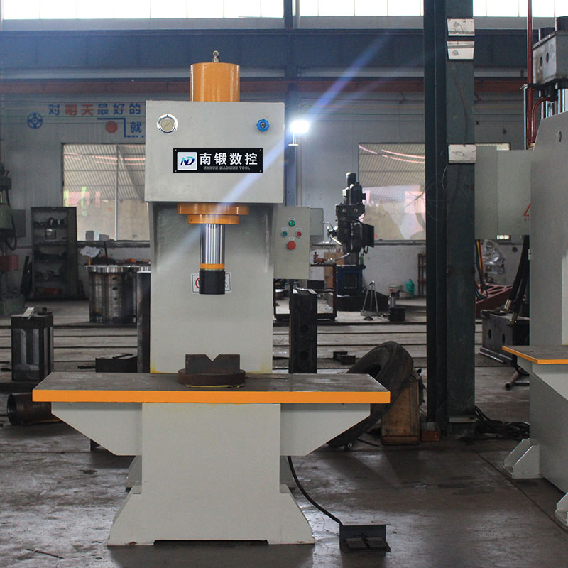 63噸單臂油壓機C型壓力機壓裝校正整形液壓機