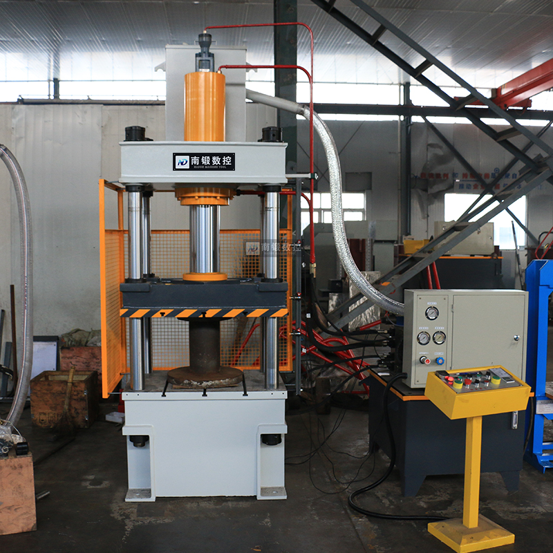 油壓機柱塞計量泵的工作原理