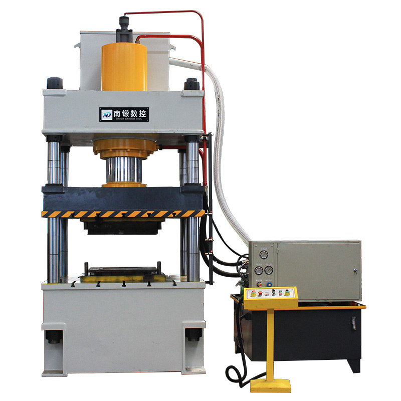 四柱油壓機使用時應注意那些事項