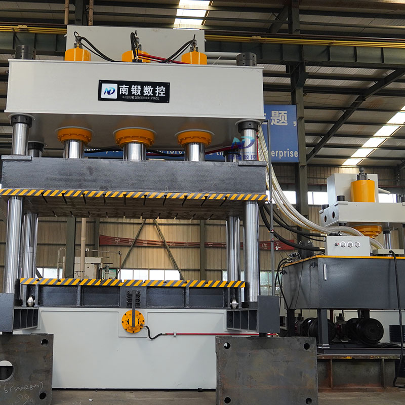 1000噸四柱油壓機