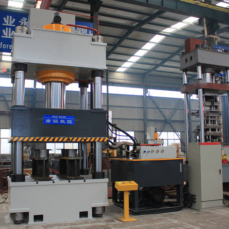 山東 滕州油壓機哪家好？滕州四柱油壓機哪家好？