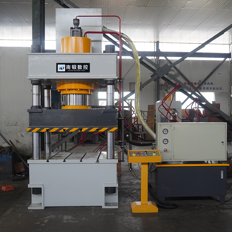 315噸油壓機 三梁四柱油壓機 金屬成型壓力機 滕州南鍛