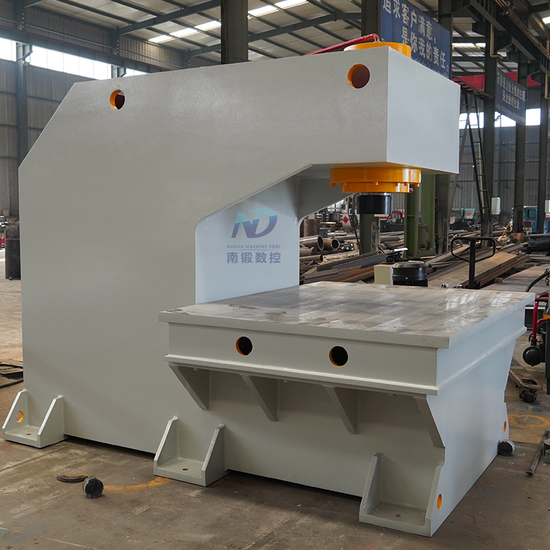 定制單柱油壓機 200噸單臂油壓機  鋼板校正壓力機