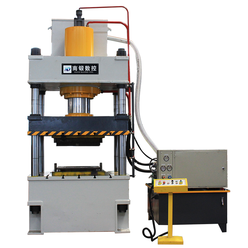 315噸大臺面三梁四柱油壓機試機視頻滕州南鍛