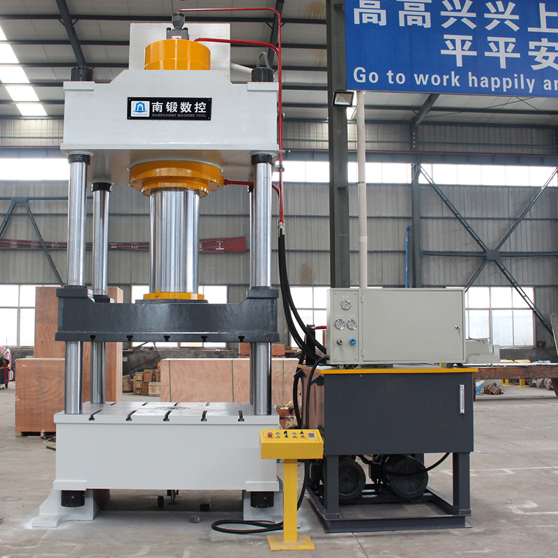 四柱油壓機的壓力繼電器的主要性能包括哪些?