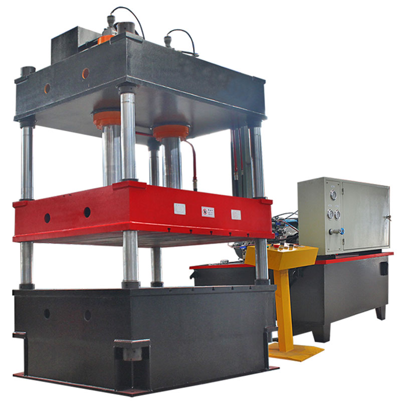 四柱油壓機是否一定要有安全防護(hù)裝置及保壓裝置呢？