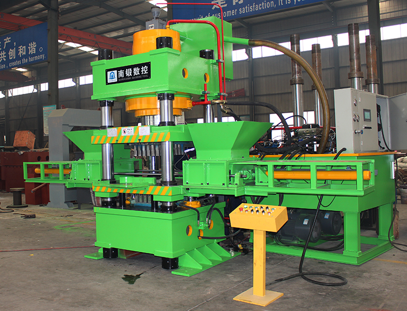 四柱油壓機(jī)過濾器故障的分析與排查