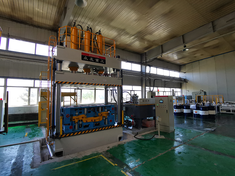 315噸三梁四柱油壓機廠家直銷汽車內飾液壓機