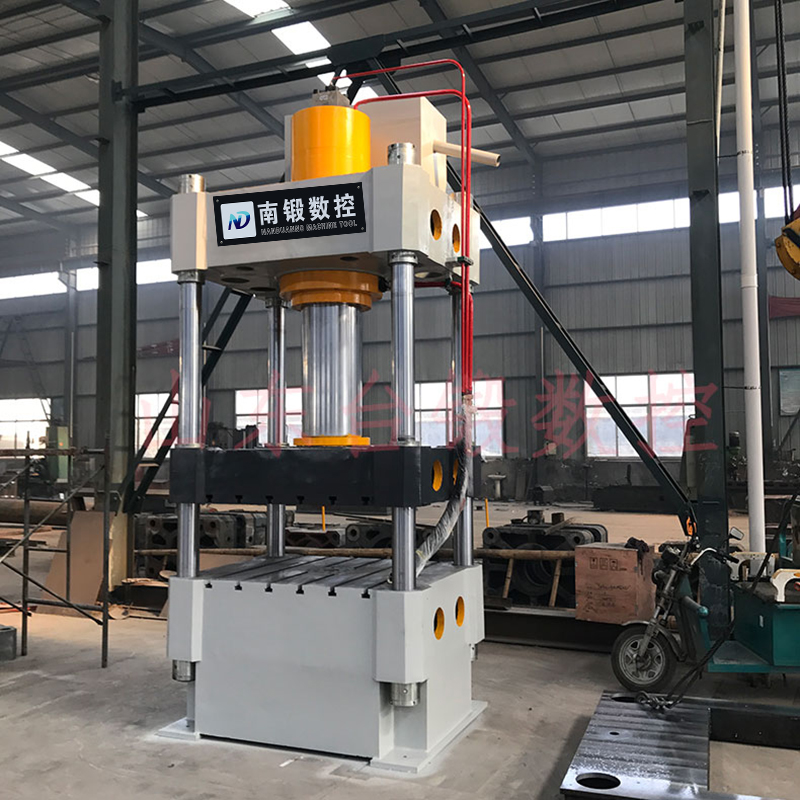 雙色魚餌陶瓷粉末壓塊成型液壓機(jī)自動(dòng)送料一模多出快速成型壓塊機(jī)