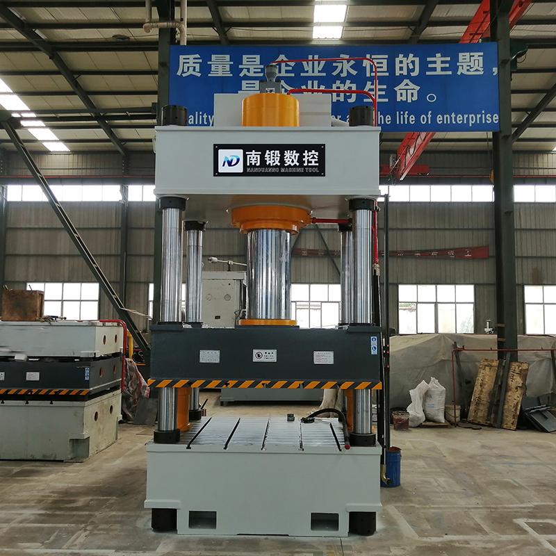 特價直銷400噸壓力機1600x900三梁四柱液壓機不銹鋼水槽成型油壓機封頭拉伸液壓機