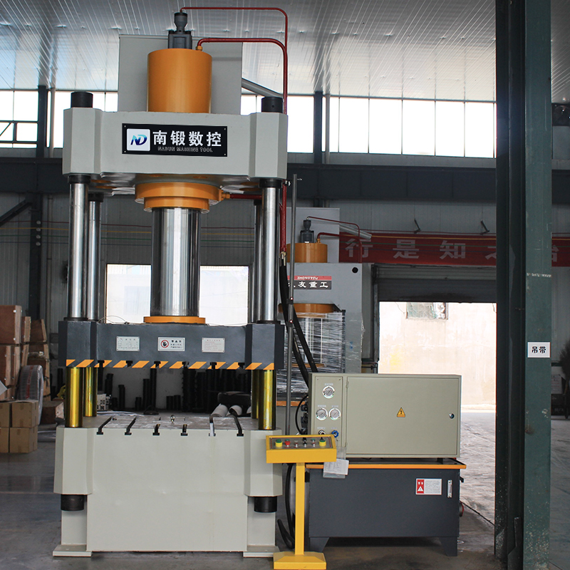 冬天油壓機應該怎么保養呢？