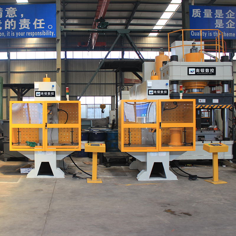 100T單臂油壓機，帶PLC防護罩C形油壓機