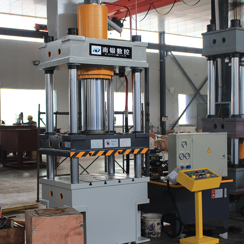 200T漏水篦子成型油壓機(jī)，200噸金屬成型四柱油壓機(jī)