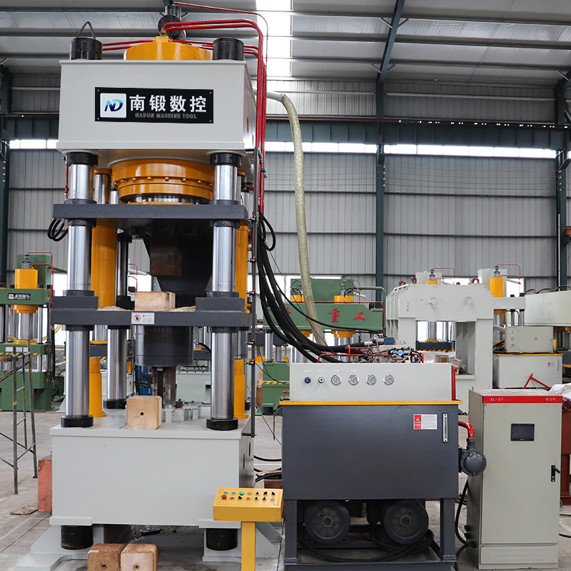 1000噸牛羊舔磚鹽磚油壓機 全自動粉末成型油壓機