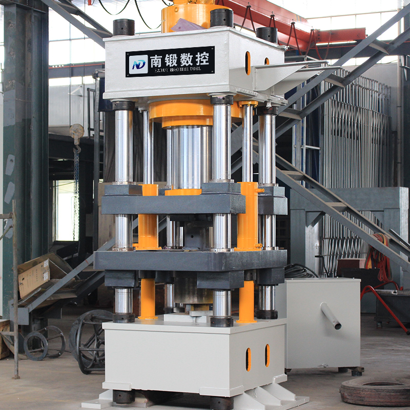 315T牛羊舔磚油壓機315噸三梁四柱粉末成型油壓機