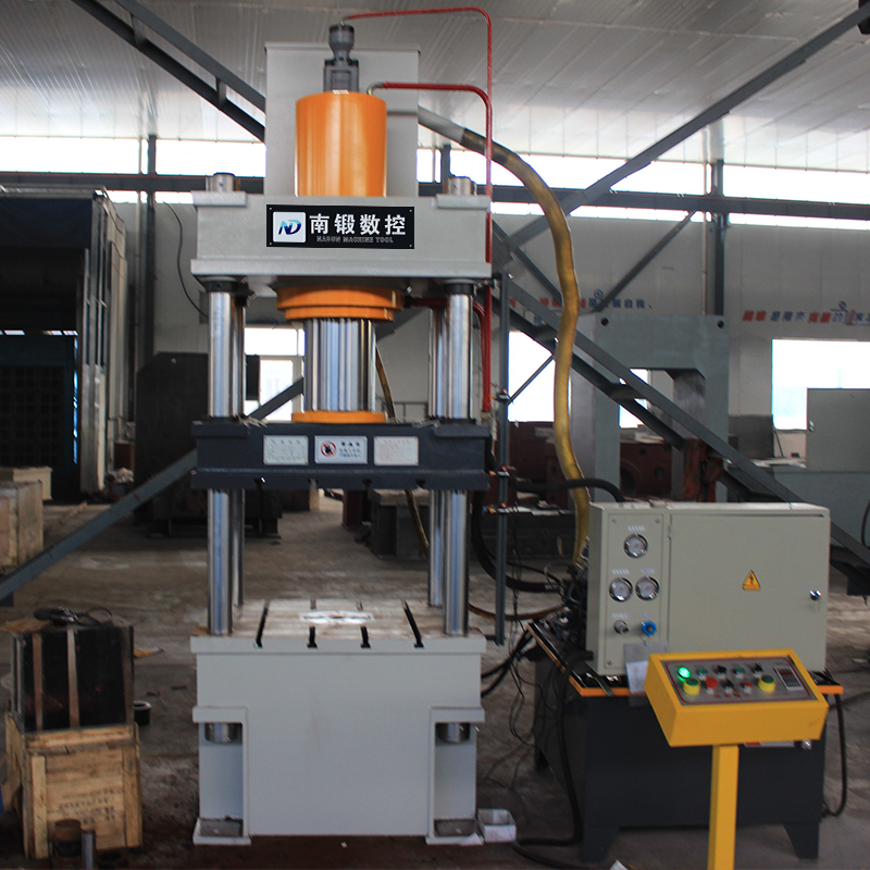 200T三梁四柱油壓機，200噸拉伸成型油壓機