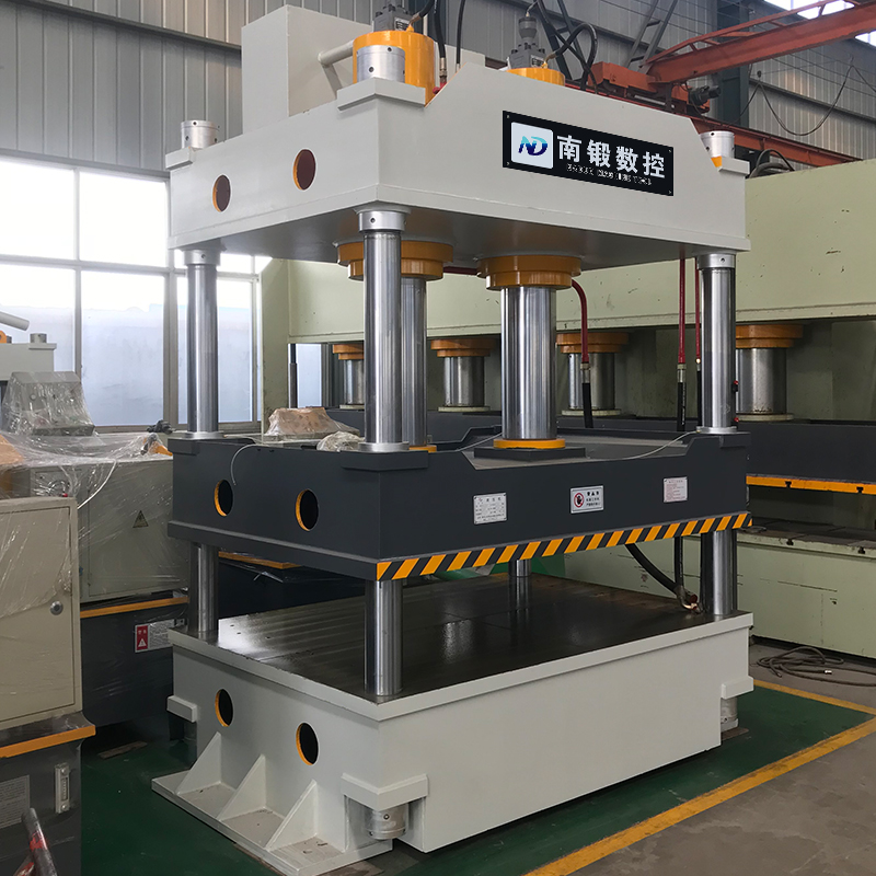 400T雙缸大臺面四柱油壓機(jī)，400噸油壓機(jī)