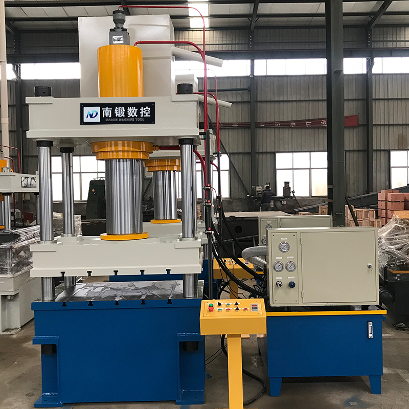 四柱油壓機的組成及養護注意事項