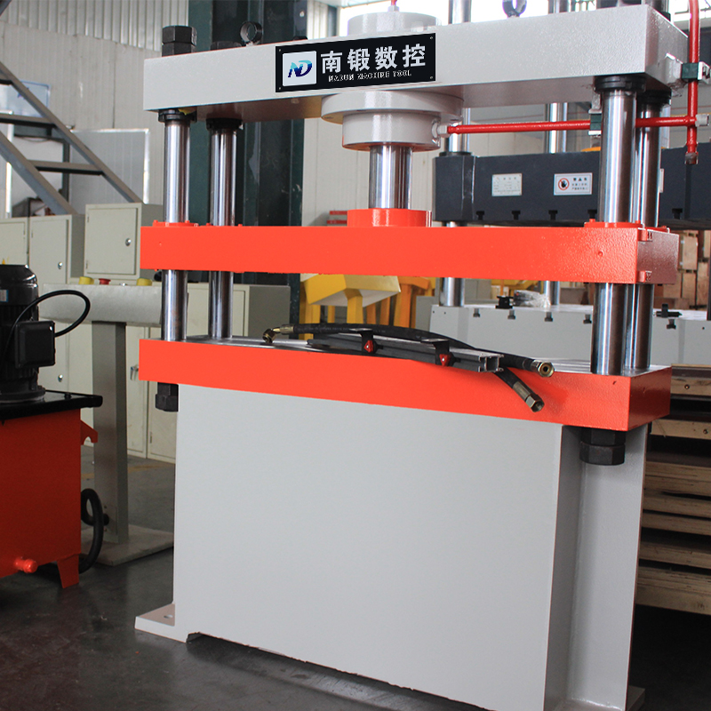 63T三梁四柱油壓機，63噸小噸位油壓機