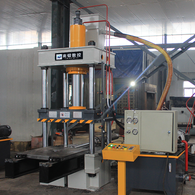 100t三梁四柱油壓機滕州100噸成型四柱油壓機移動工作臺