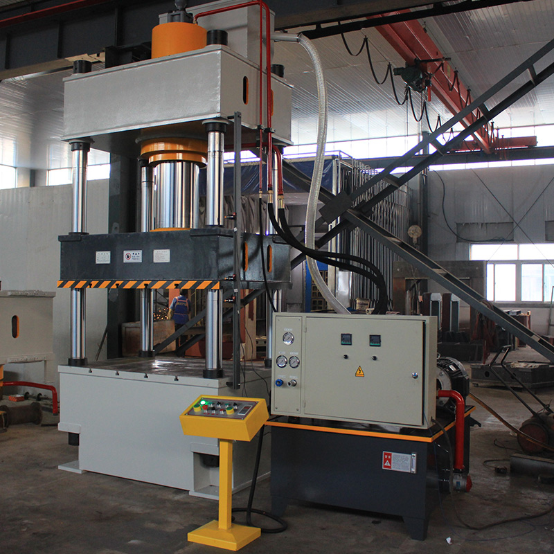 四柱油壓機3多T豬用漏糞板成型液壓機復合材料熱壓成型壓力機滕州南鍛數控