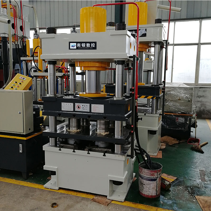 滕州液壓機廠家200噸粉末成型液壓機一出四茶餅機四柱油壓機