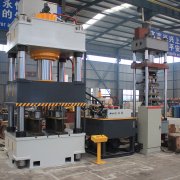 漏糞板設(shè)備生產(chǎn)廠家該如何選擇？