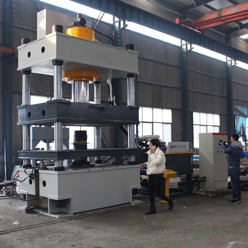 滕州液壓機630噸粉末成型油壓機硅酸鈣板隔熱保溫板成型壓力機