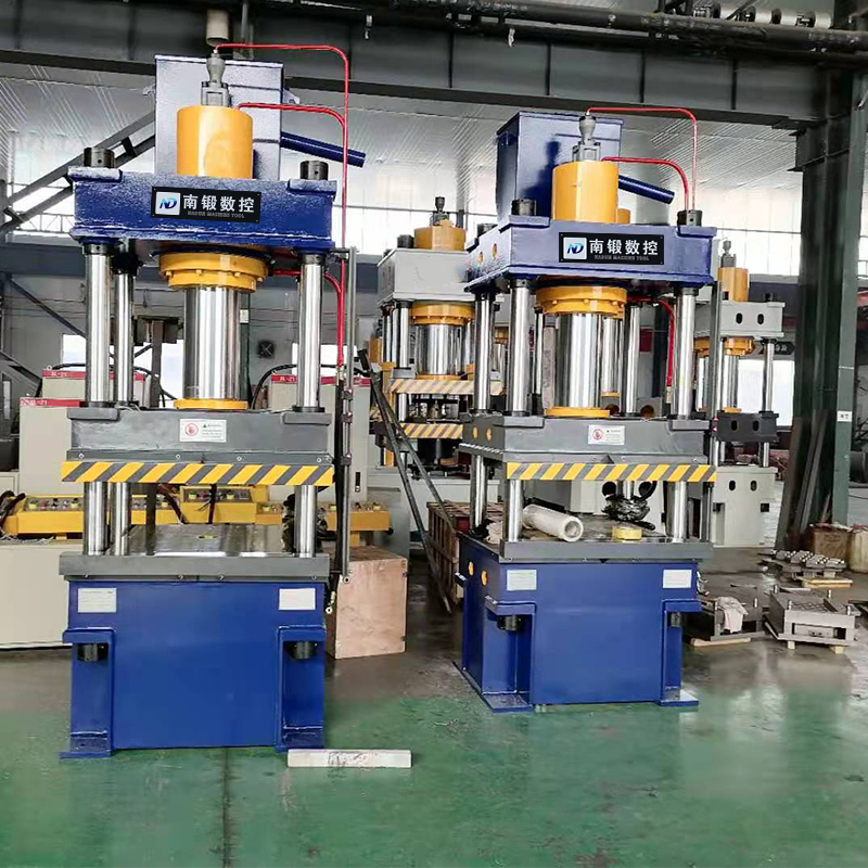 315噸四柱液壓機(jī) 復(fù)合材料成型油壓機(jī) 復(fù)合草坪壓力機(jī) 配套模具