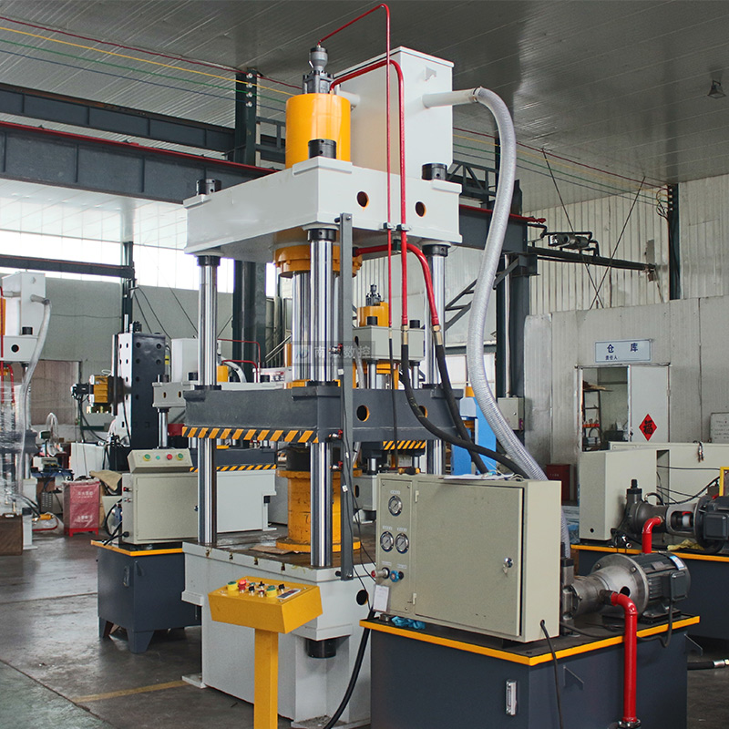 滕州液壓機廠家YQ32-200T三梁四柱油壓機