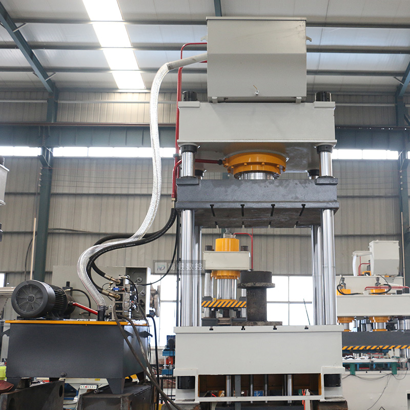 315噸拉伸機(jī)四柱油壓機(jī)滕州不銹鋼金屬薄板成型壓力機(jī)