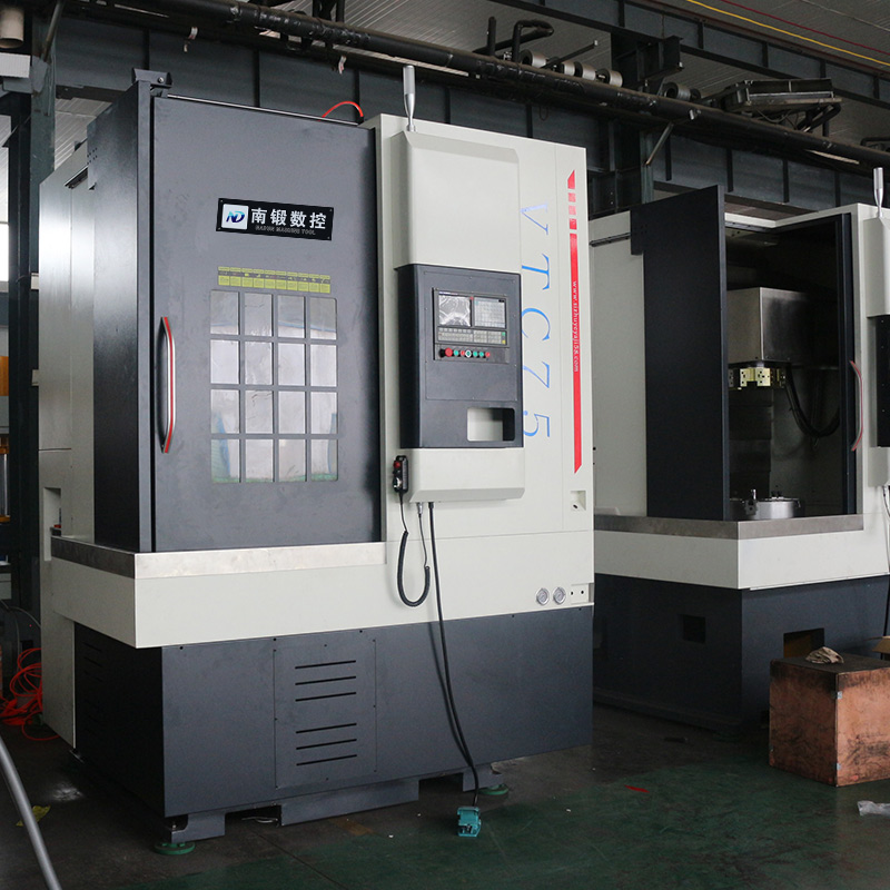 VTC750數(shù)控立車輪轂剎車鼓自動(dòng)鼓切削立車