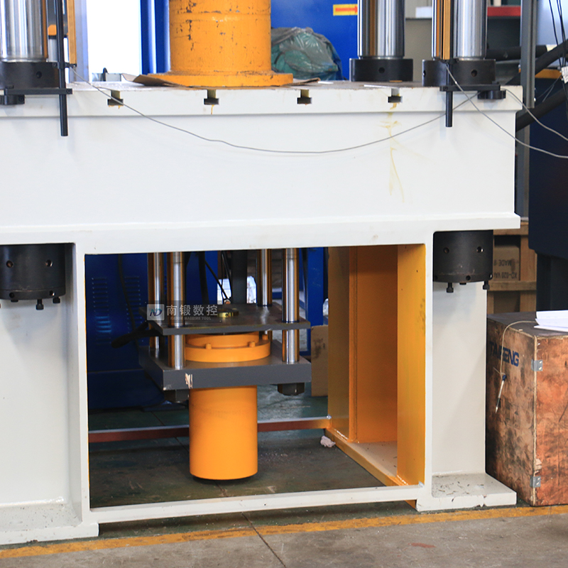 630噸封頭拉伸機不銹鋼金屬電動車鈑金成型油壓機