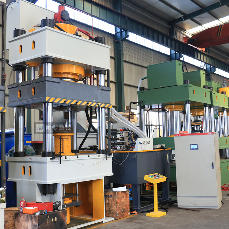 630噸拉伸機不銹鋼金屬薄板拉伸成型油壓機滕州南鍛數控 630噸拉伸機不銹鋼金屬薄板拉伸成型油壓機滕州南鍛數控